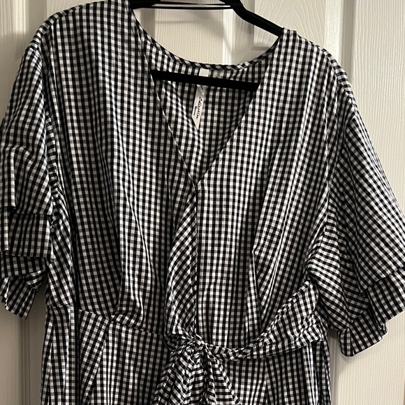 NY Collection Plus Size Cotton Gingham Wrap Dress – Size 2X - Picture 4 of 10